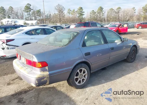 2000 Toyota Camry Le V6 from USA, damaged, VIN 4T1BF22K1YU100626